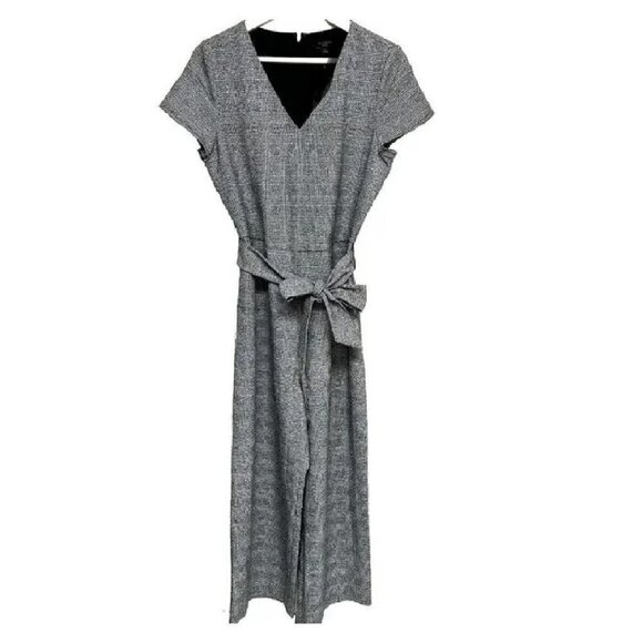Ann Taylor Factory Pants - NWOT Ann Taylor Short Sleeve Belt  Gray Plaid Jumpsuit Size 10